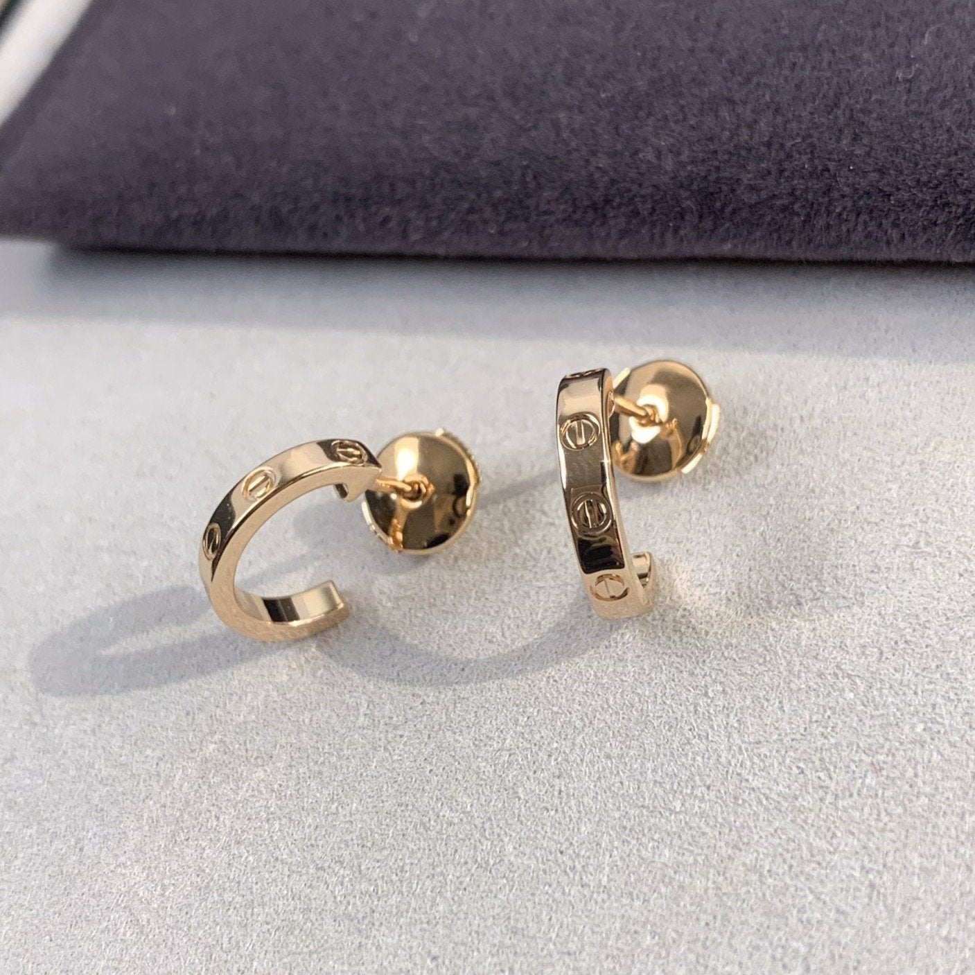 [Vicky]LOVE EARRINGS 2.65MM PINK GOLD