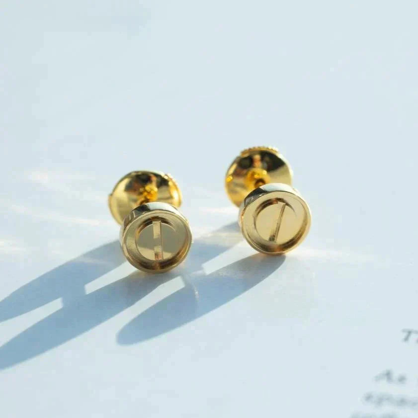 [Vicky]LOVE EARRINGS GOLD 10MM