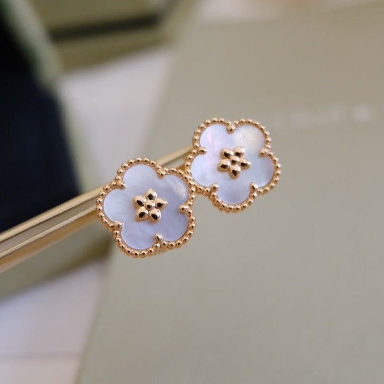 [Vicky]LUCKY PINK GOLD WHITE MOP EARRINGS
