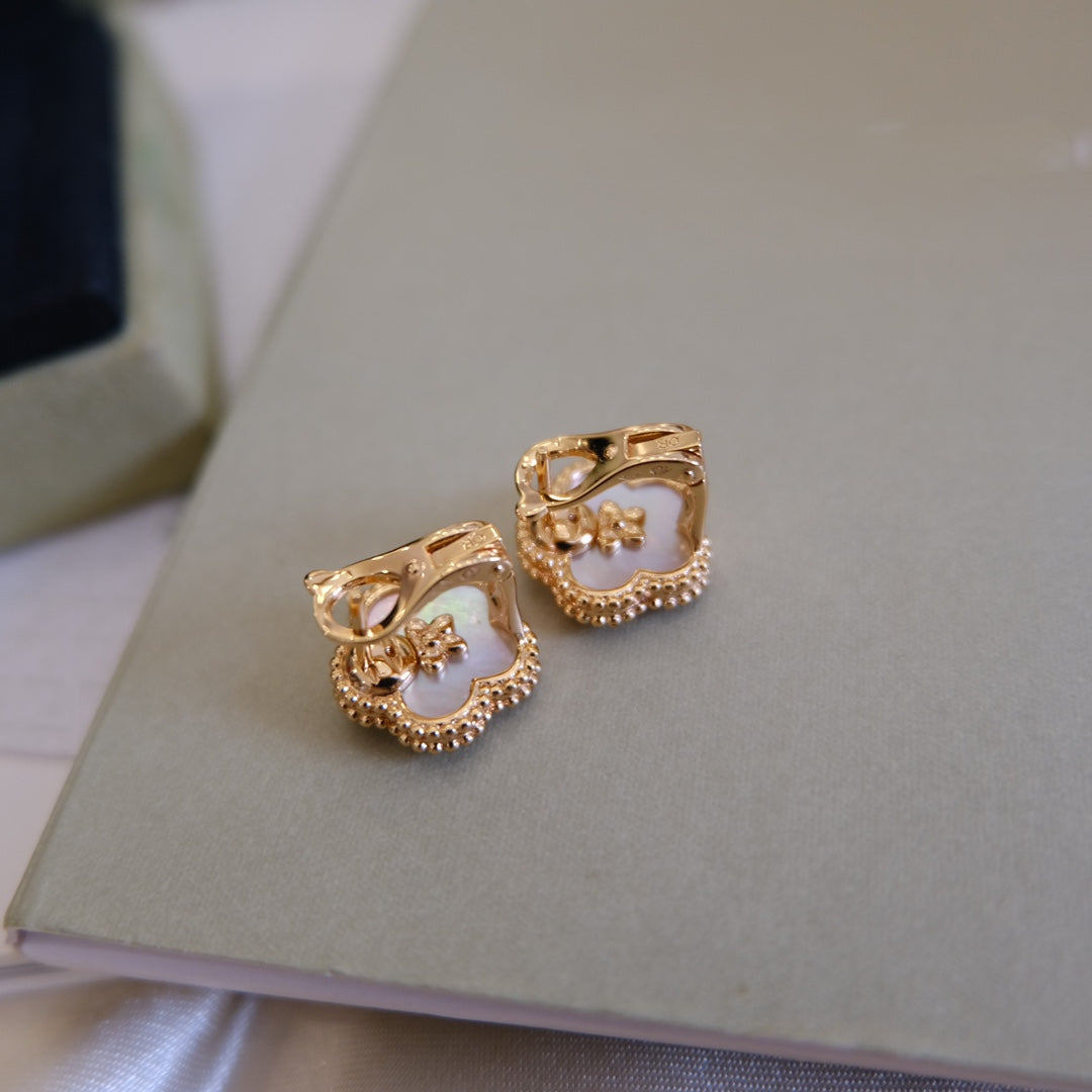 [Vicky]LUCKY PINK GOLD WHITE MOP EARRINGS