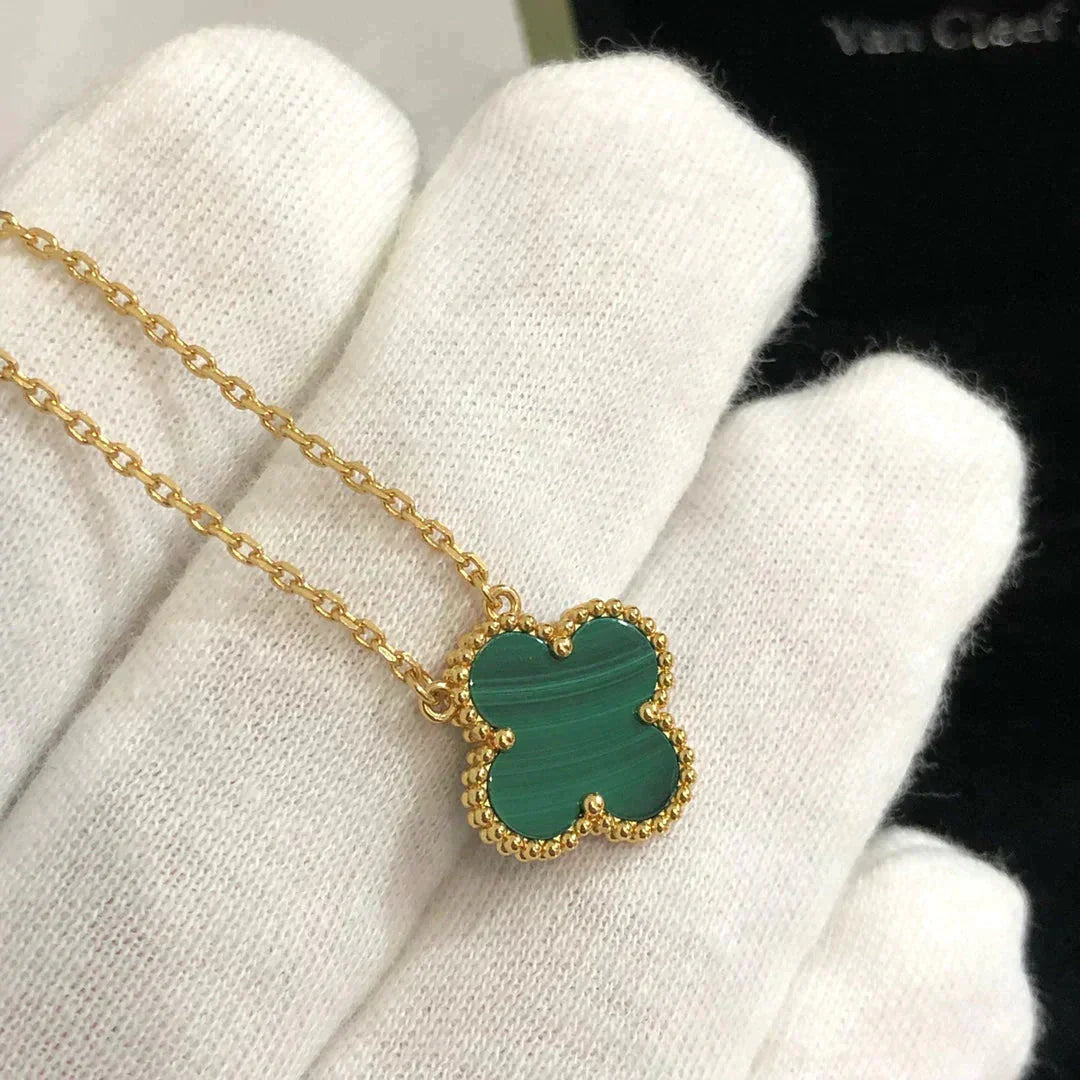 [Vicky]CLOVER 15MM MALACHITE SINGLE FLOWER  NECKLACE