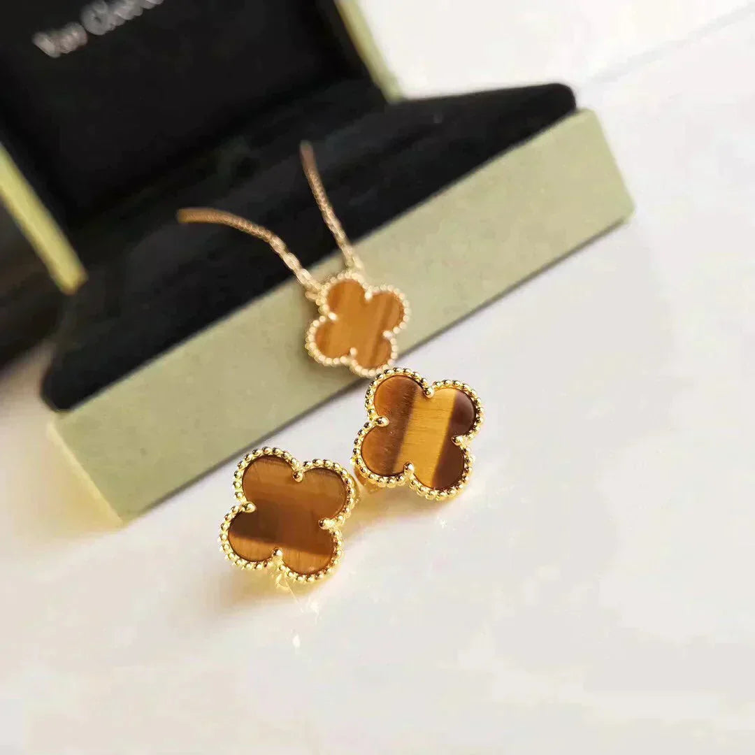 [Vicky]CLOVER MEDIUM 1 MOTIFS TIGER EYE EARRINGS
