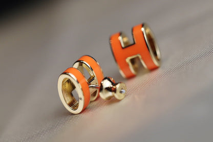 [Vicky]MINI POP H EARRINGS ORANGE