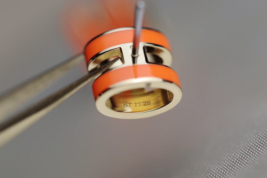 [Vicky]MINI POP H EARRINGS ORANGE