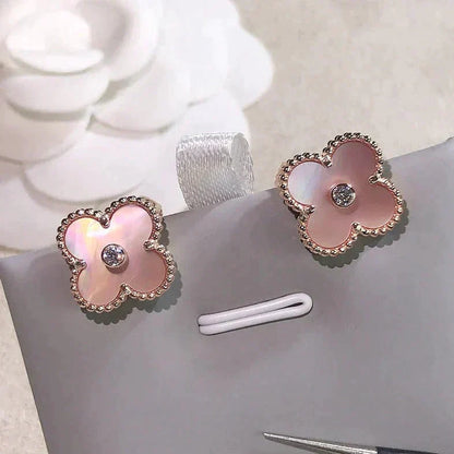 [Vicky]CLOVER MEDIUM 1 MOTIFS  PINK MOP DIAMOND EARRINGS
