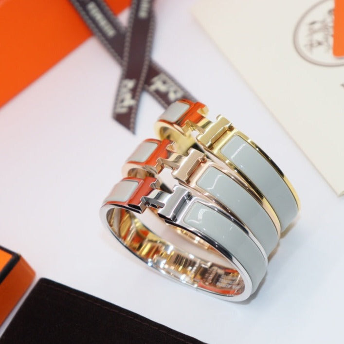 [Vicky]H LIGHT BLUE BRACELET