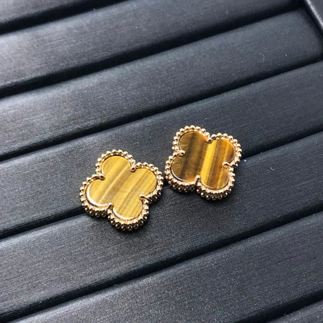 [Vicky]CLOVER MEDIUM 1 MOTIFS TIGER EYE EARRINGS