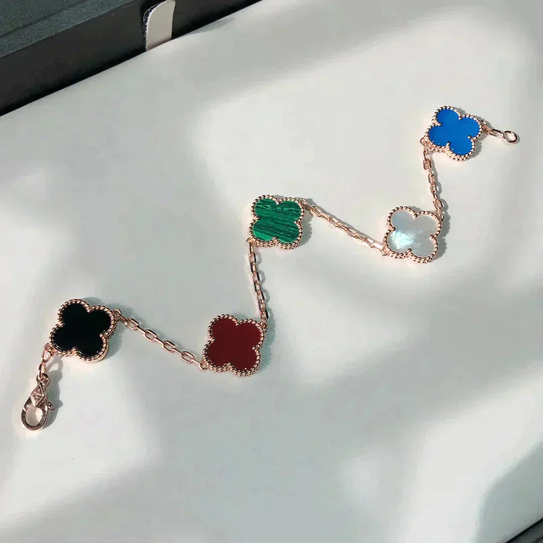 [Vicky]CLOVER 5 MOTIFS MULTICOLOR BRACELET