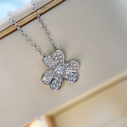 [Vicky]CLOVER DIAMOND NECKLACE SILVER