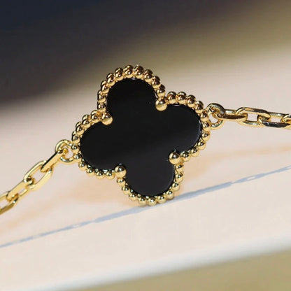 [Vicky]CLOVER 20 MOTIFS ONYX NECKLACE