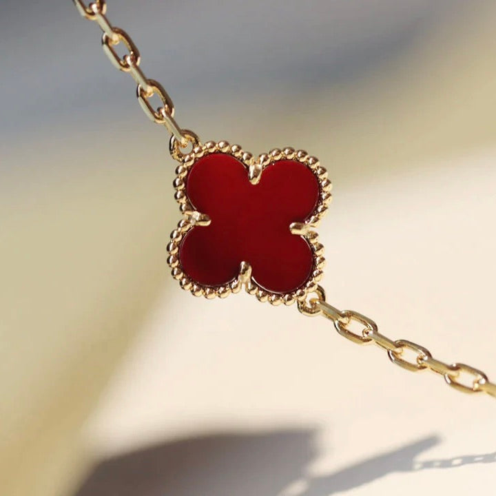 [Vicky]CLOVER 20 MOTIFS CARNELIAN NECKLACE