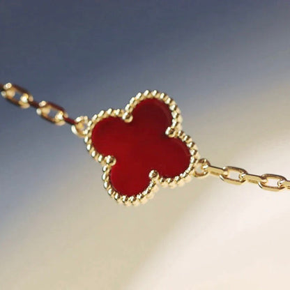 [Vicky]CLOVER 20 MOTIFS CARNELIAN NECKLACE