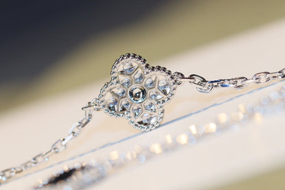 [Vicky]CLOVER 20 MOTIFS ONYX DIAMOND SILVER