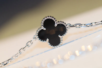 [Vicky]CLOVER 20 MOTIFS ONYX DIAMOND SILVER