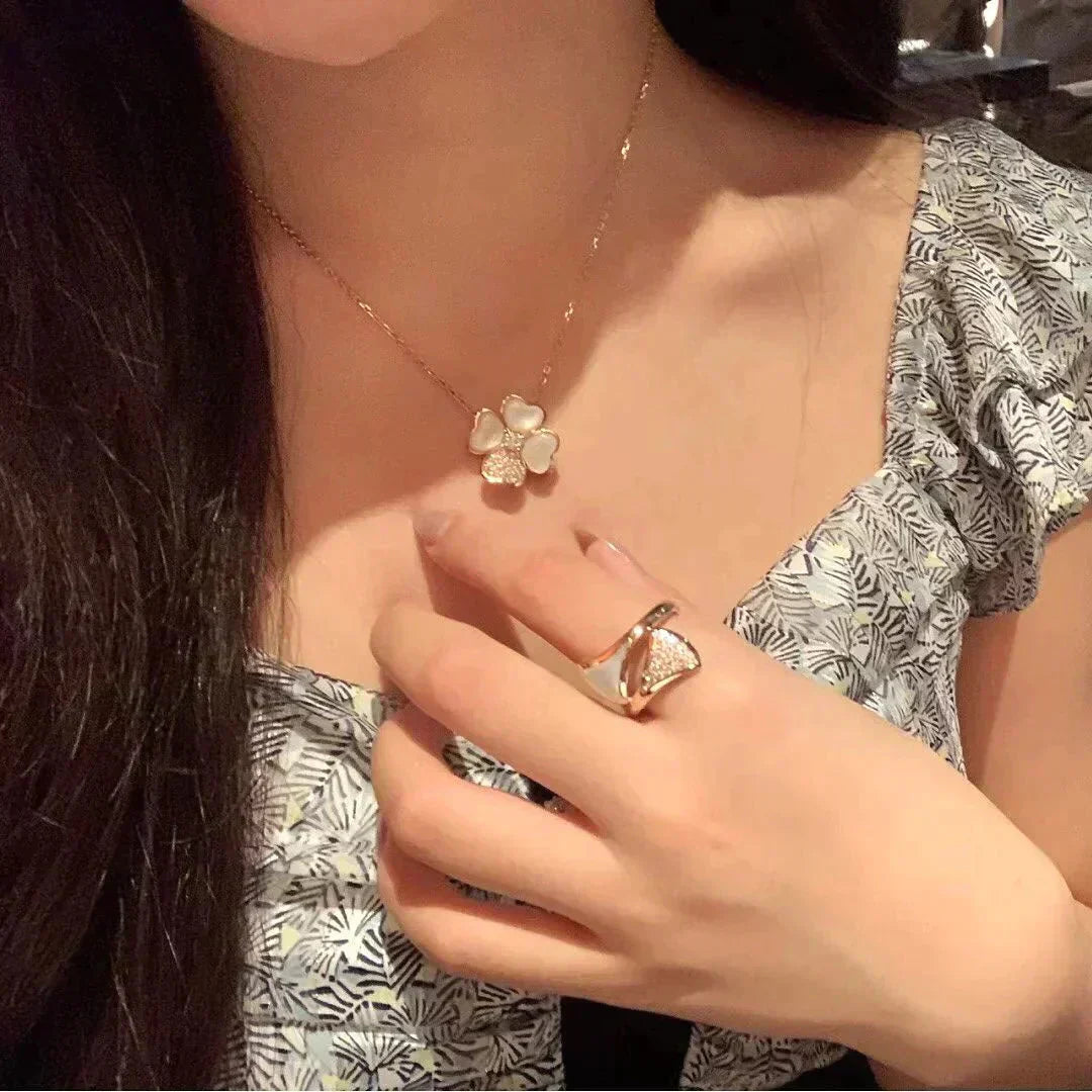 [Vicky]CLOVER MOP DIAMOND ROSE GOLD NECKLACE