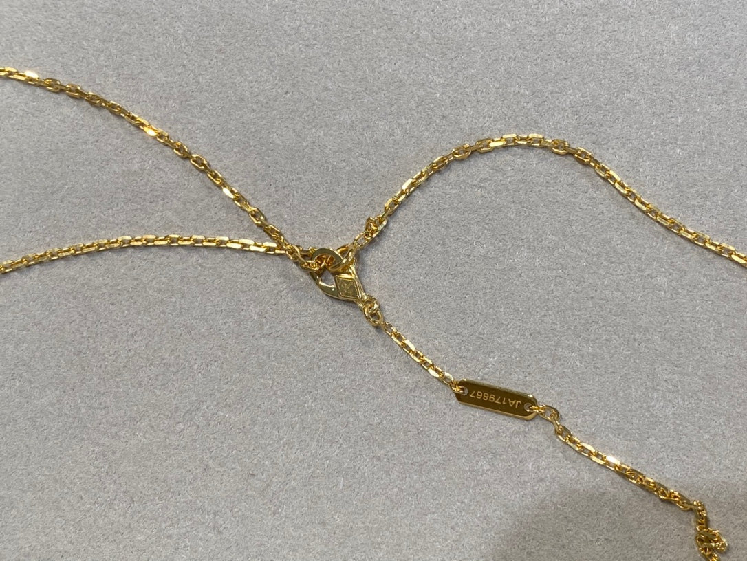 [Vicky]CLOVER 25MM NECKLACE GOLD CARNELIAN