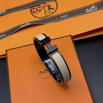 [Vicky]H BRACELET 12MM BLACK BEIGE CERAMIC