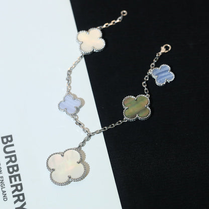 [Vicky]CLOVER BRACELET 5 MOTIFS MOP CHALCEDONY SILVER