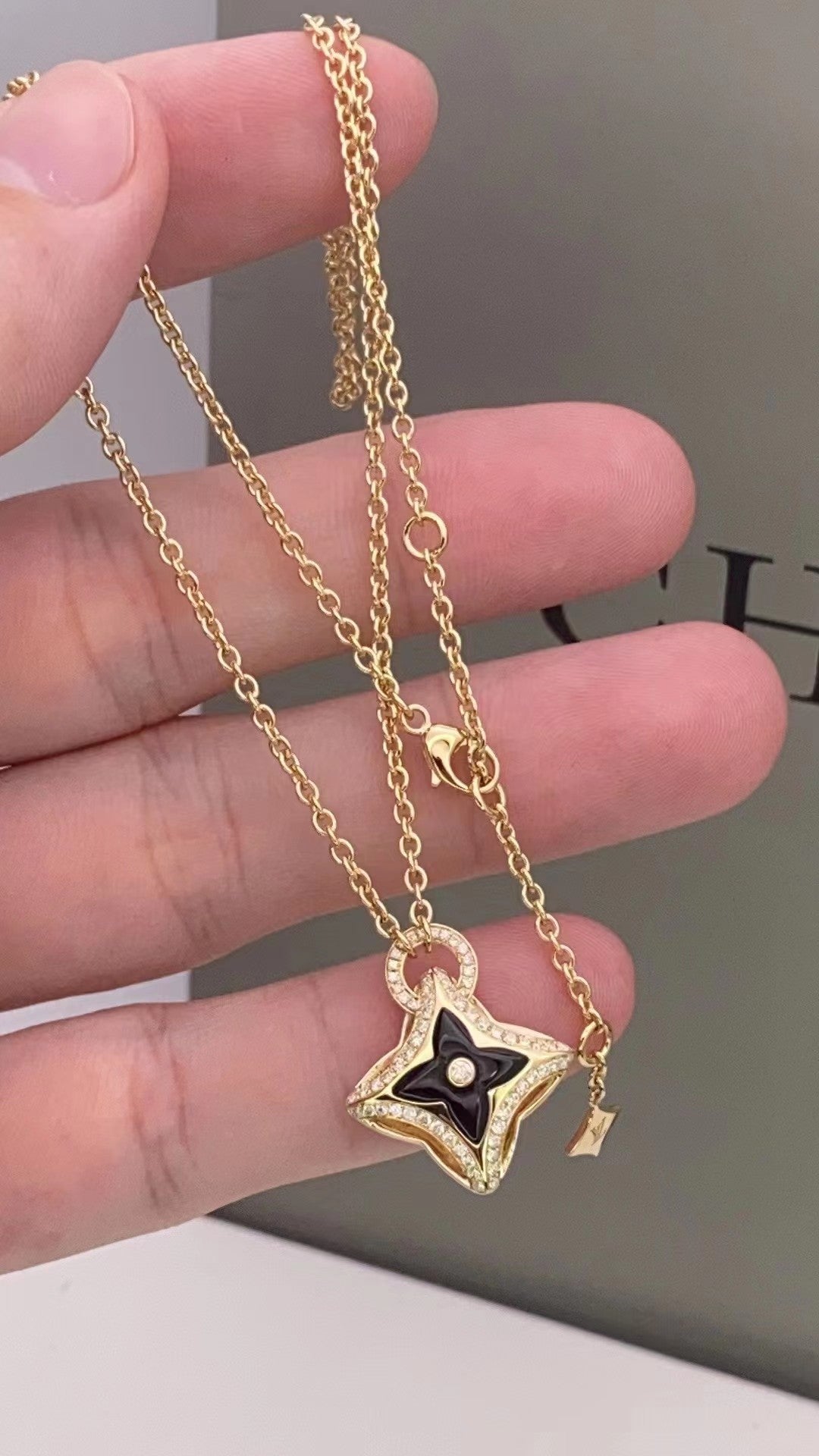 [Vicky]STAR PEDANT PINK GOLD DIAMOND NECKLACE