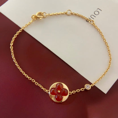 [Vicky]SUN PEDANT CARNELIAN BRACELET