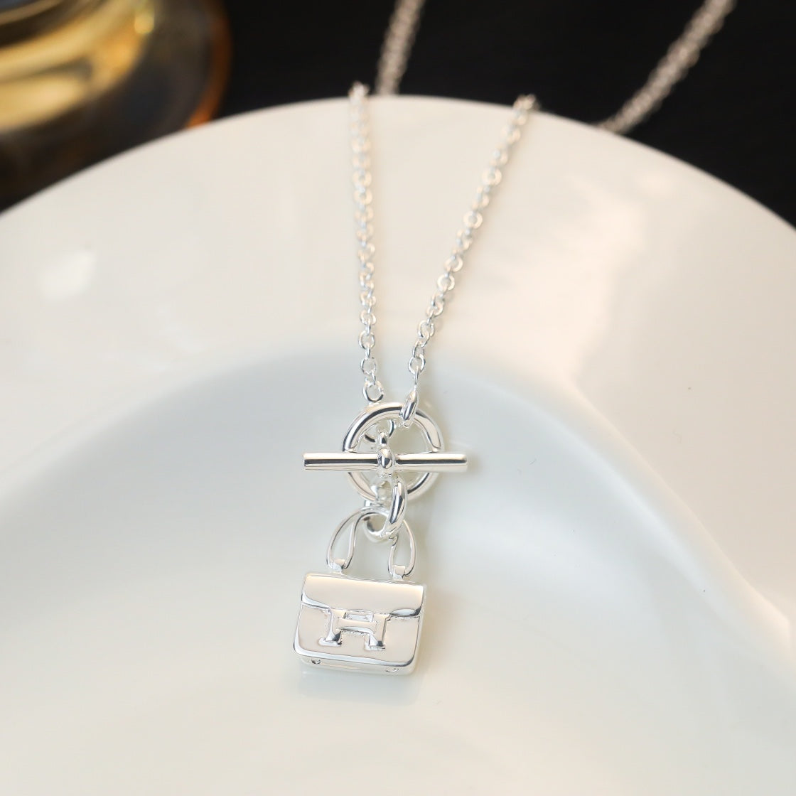 [Vicky]POP H PEDANT SILVER NECKLACE
