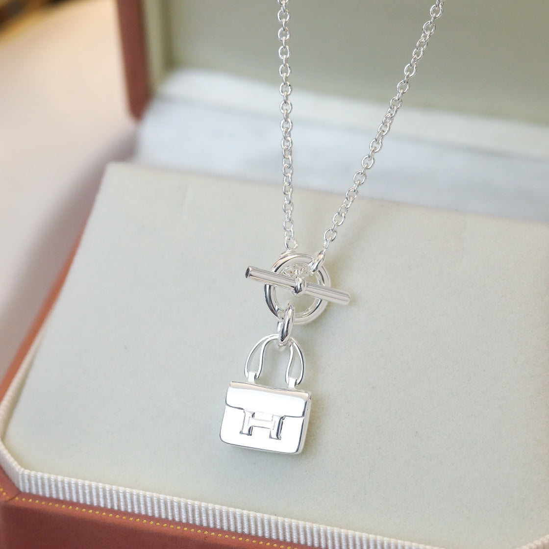 [Vicky]POP H PEDANT SILVER NECKLACE