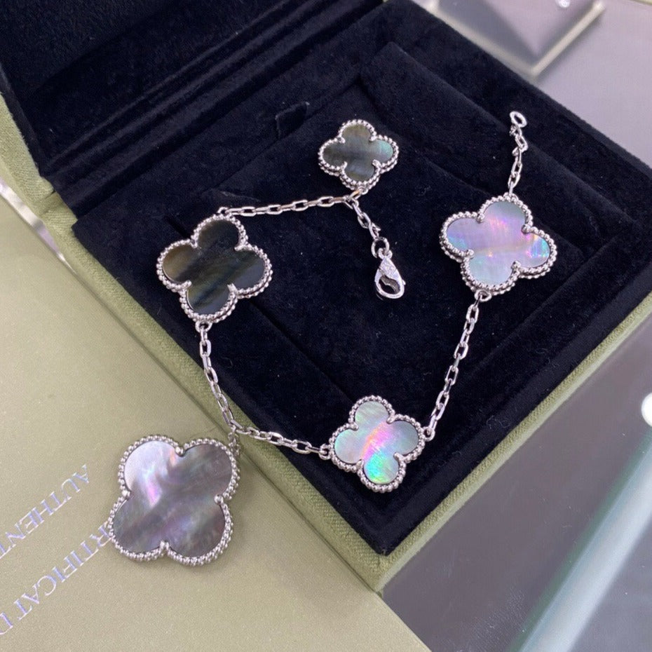[Vicky]CLOVER 5 MOTIFS SIVLER DARK MOP BRACELET