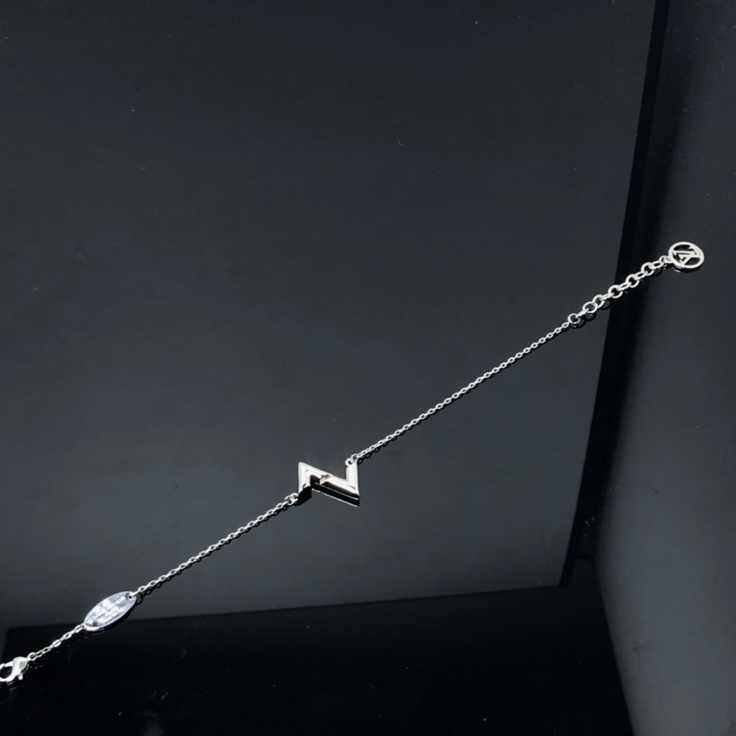 [Vicky]VOLT LV LOGO BRACELET