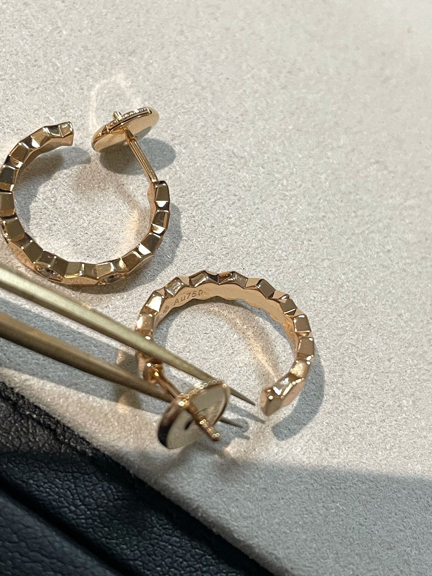 [Vicky]Hollow Design Four-Leaf Clover Flower Shape Earrings