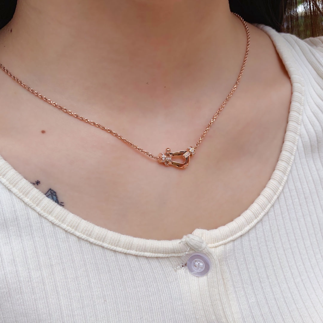 [Vicky]FORCE 10 PINK GOLD DIAMOND NECKLACE
