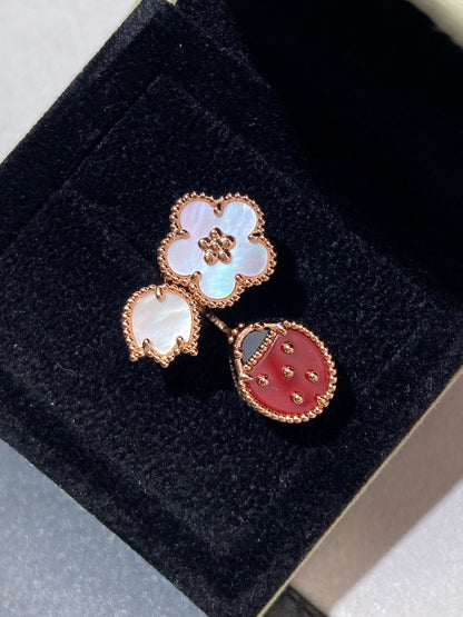 [Vicky]LUCKY 3 MOTIF ROSE GOLD RING