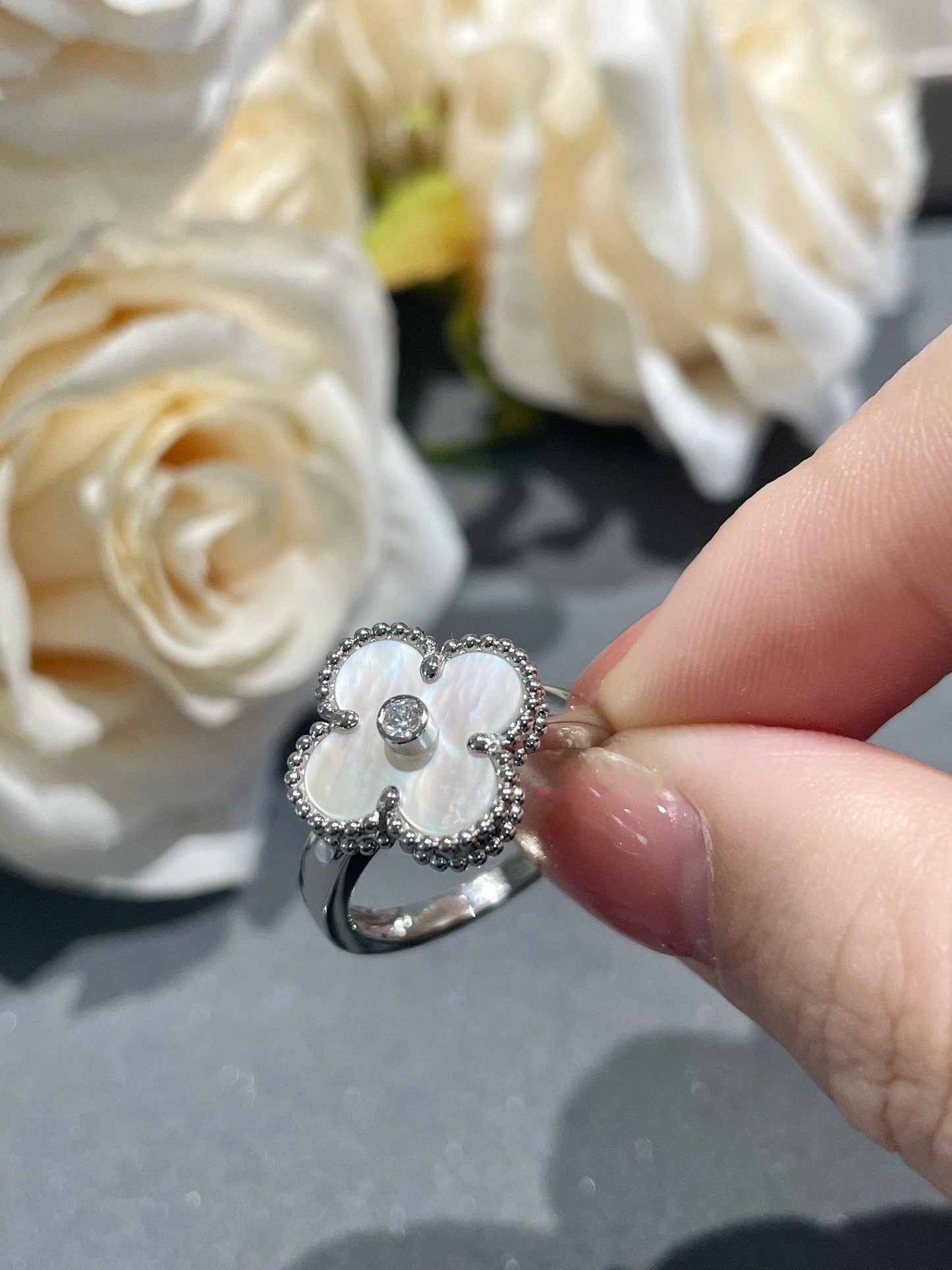 [Vicky]CLOVER SILVER MOP DIAMOND RING