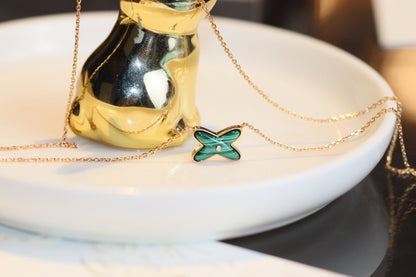 [Vicky]JEUX MALACHITE 1 DIAMOND PINK GOLD NECKLACE