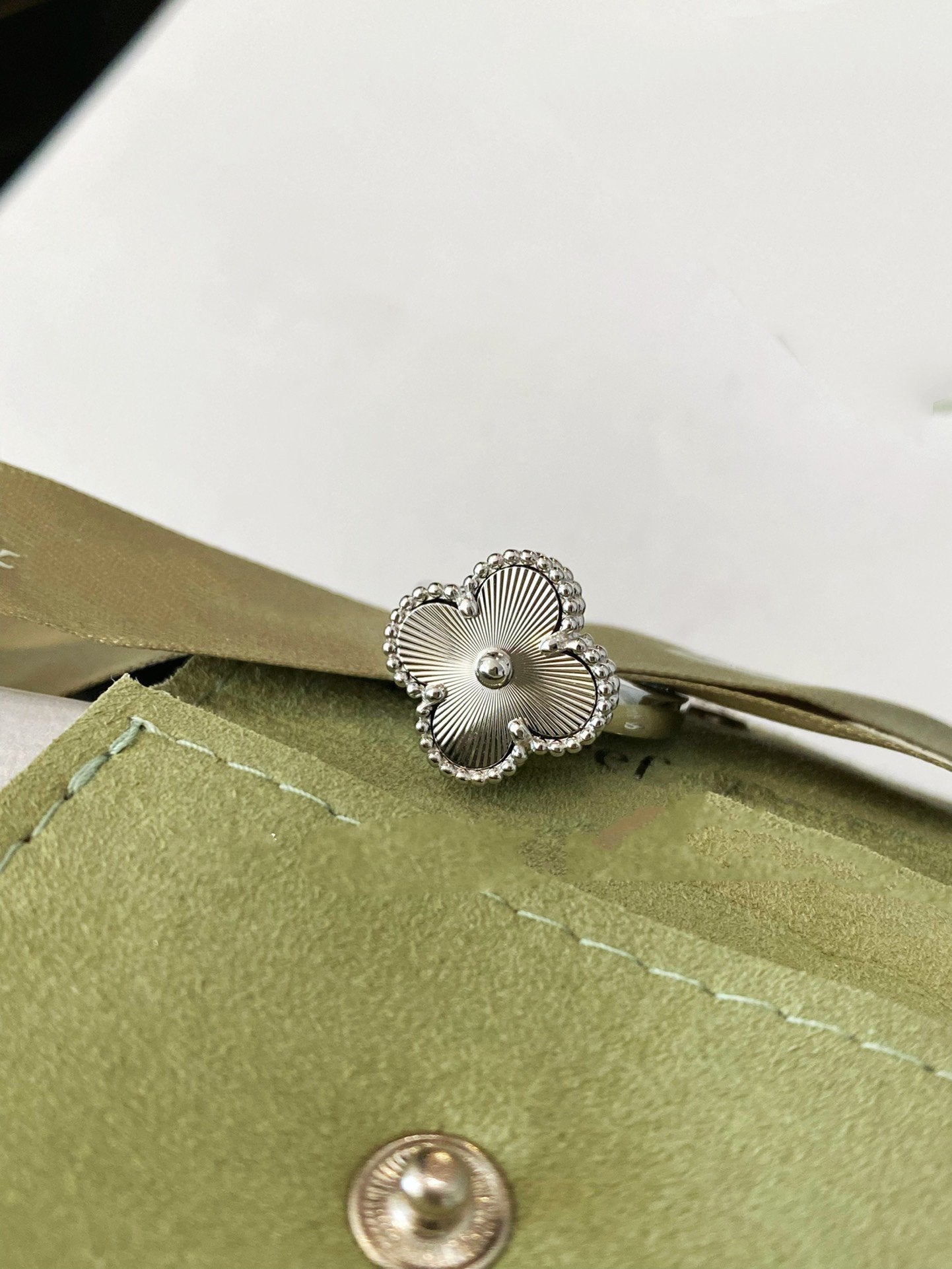 [Vicky]CLOVER SILVER RING