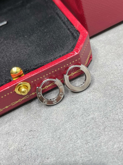 [Vicky]LOVE MINI EARRINGS