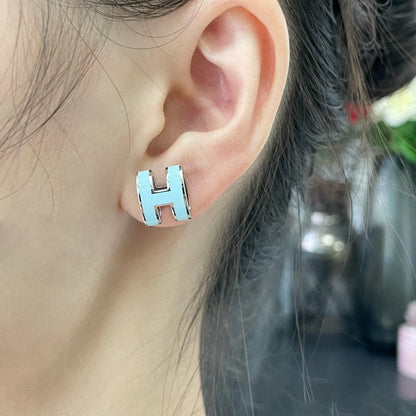 [Vicky]POP H SKY BLUE STUD EARRINGS