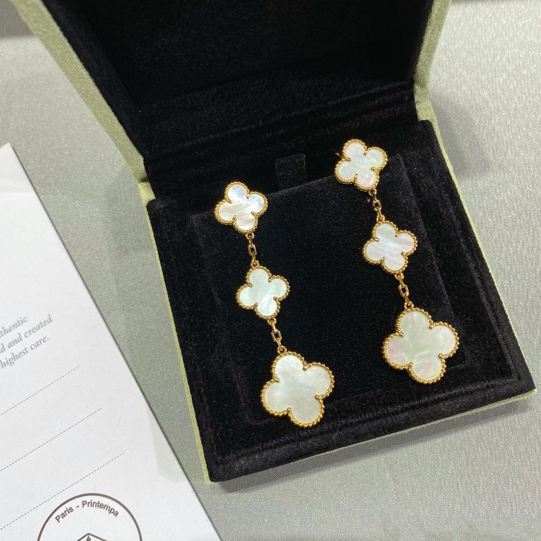 [Vicky]CLOVER MOP 3 MOTIFS GOLD EARRINGS