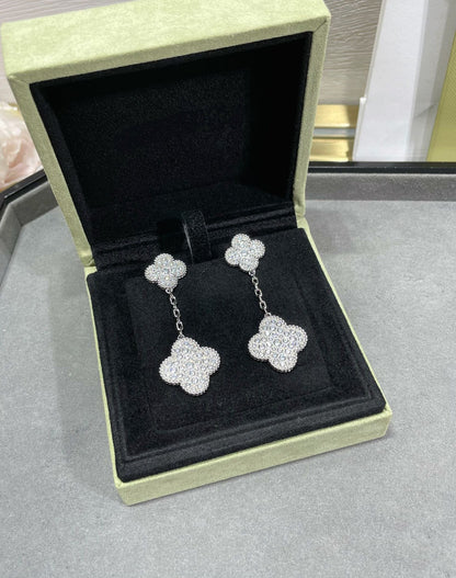 [Vicky]CLOVER 2 MOTIFS DIAMOND PAVED SILVER EARRINGS