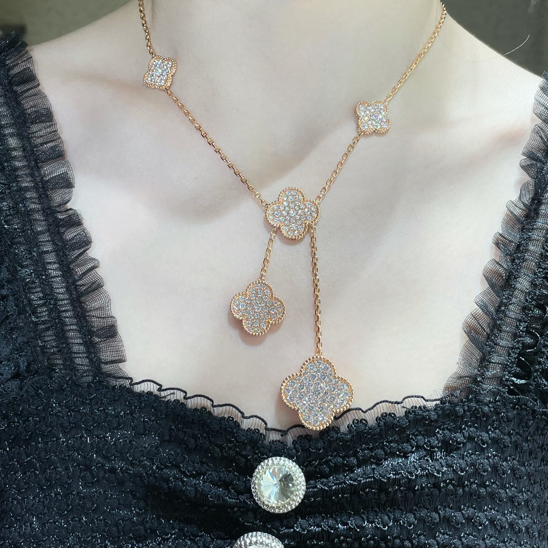 [Vicky]CLOVER 6 MOTIF DIAMOND PAVED NECKLACE