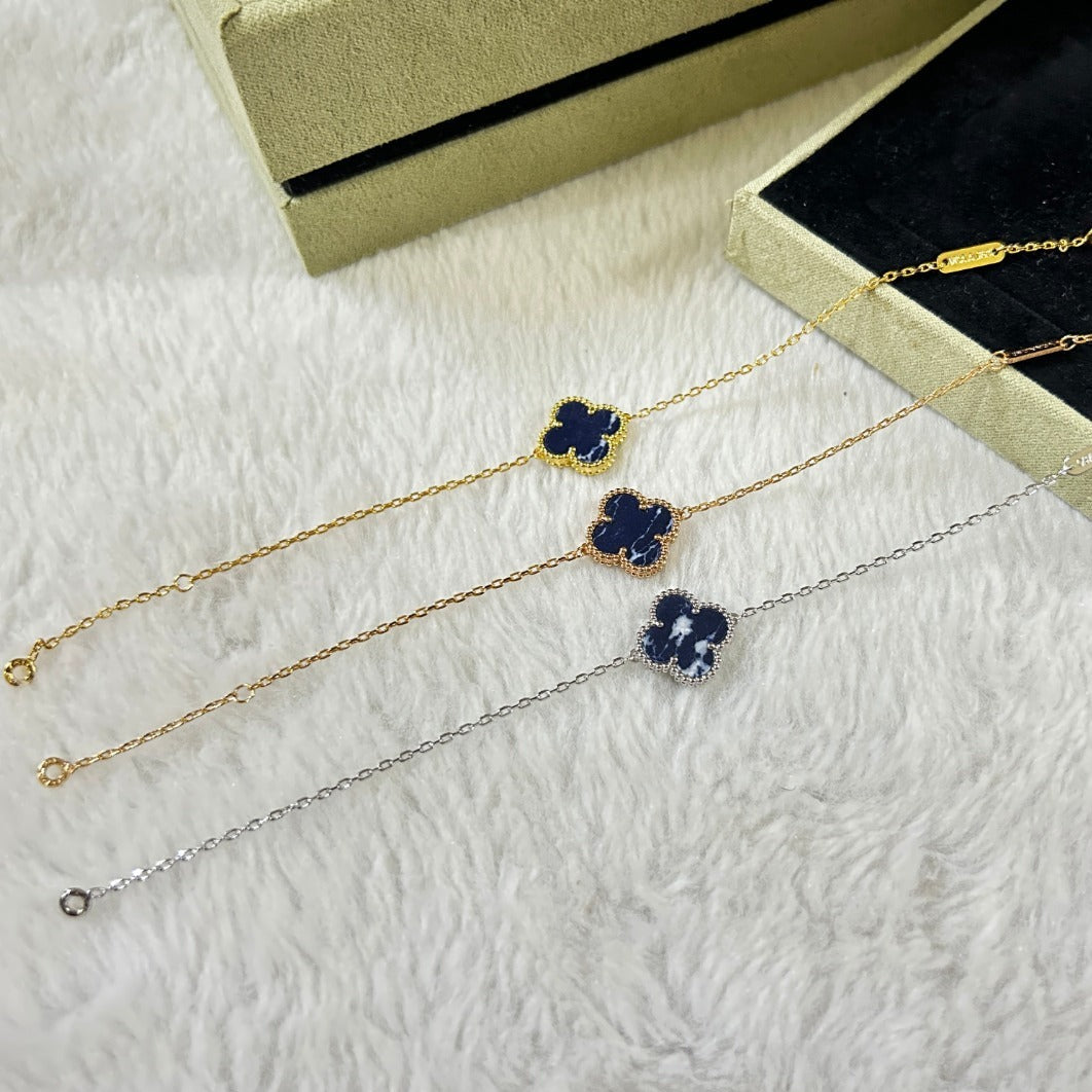 [Vicky]CLOVER 1 MOTIF PIETERSITE BRACELET