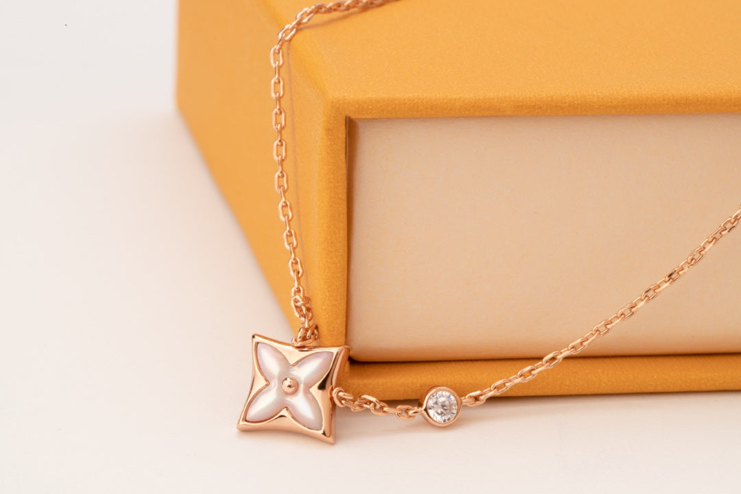 [Vicky]STAR PINK MOP 1 DIAMOND PINK GOLD NECKLACE