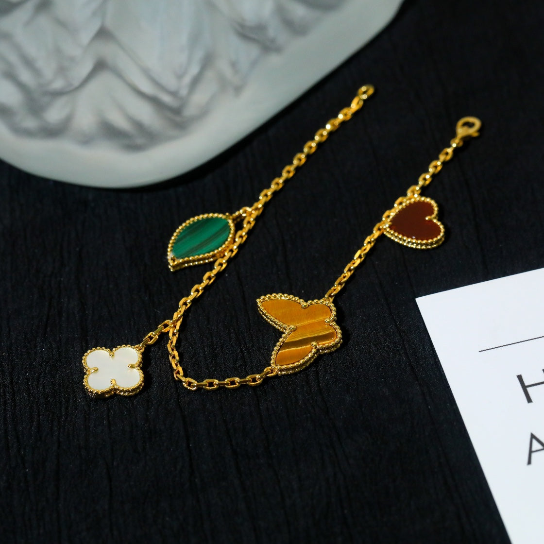 [Vicky]LUCKY SPRING 5 MOTIF GOLD BRACELET