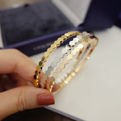 [Vicky]BEE LOVE BRACELET