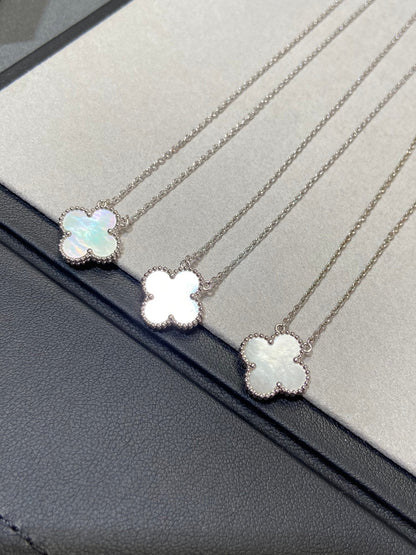[Vicky]CLOVER MEDIUM SILVER WHITE MOP NECKLACE