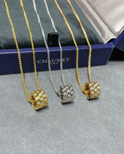 [Vicky]BEE LOVE DIAMOND PAVED 3 ROW NECKLACE