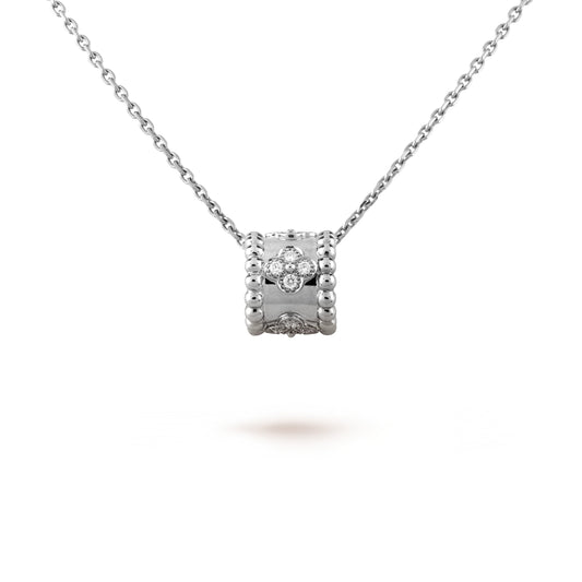 [Vicky]PERLEE PEDANT SIVLER DIAMOND NECKLACE