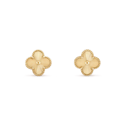 [Vicky]CLOVER MINI 9.5MM LASER EARRINGS