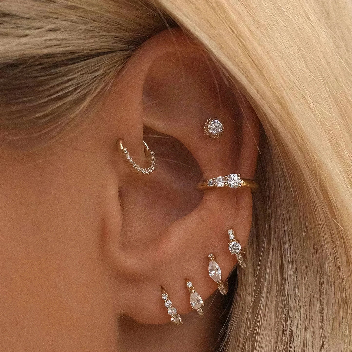 [Royal Vicky]Mariah Mini Diamond Hoops