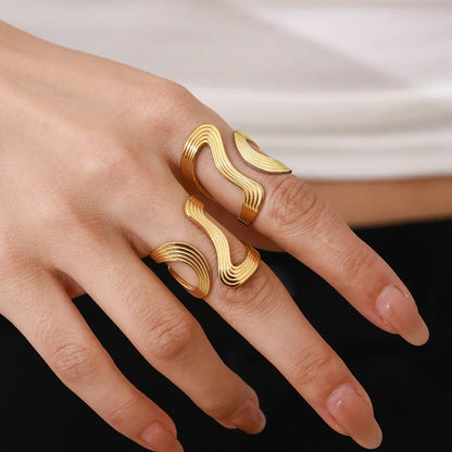 [Royal Vicky]Vivi Twisted Band Gold Ring