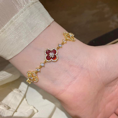 [Vicky ]CLOVER 5 MOTIF PINK BLUE RED WHITE BRACELET